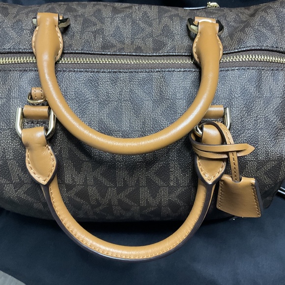 NWOT MICHAEL KORS PURSE - Picture 4 of 9